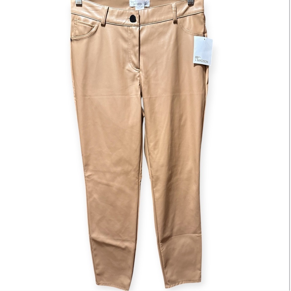 NWT 89th & Madison Women's Beige Skinny Jeans